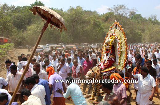 Enmakaje Nemotsava
